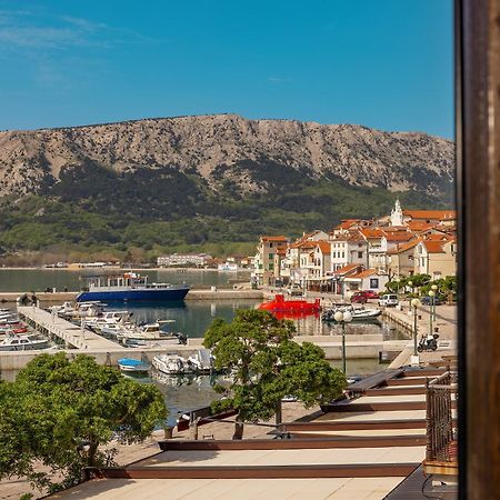 Apartments Ivo With Sea View Baska  Luaran gambar