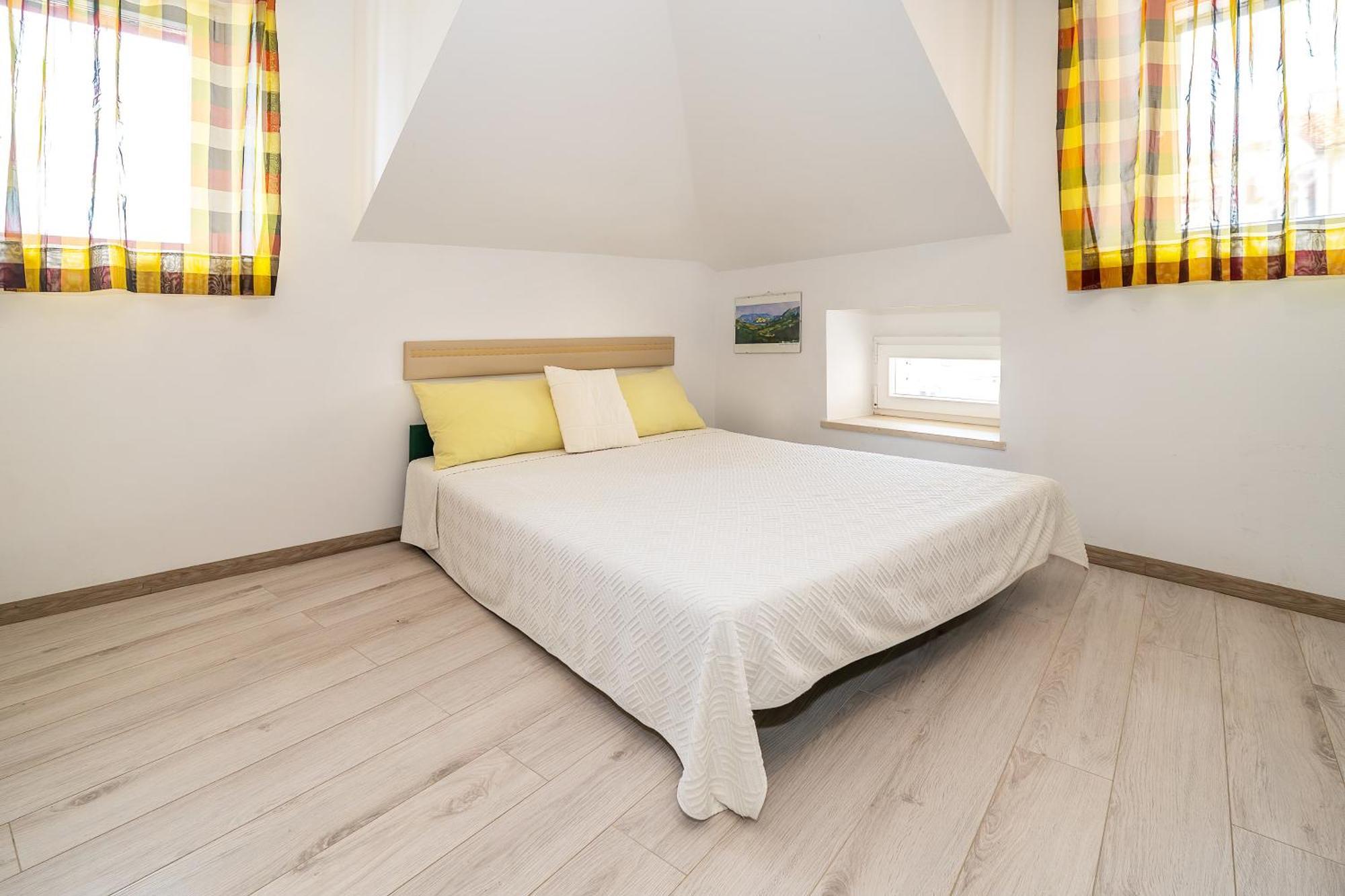 Apartments Ivo With Sea View Baska  Luaran gambar